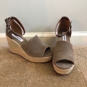 Steve Madden Jaylen Espadrille Wedge